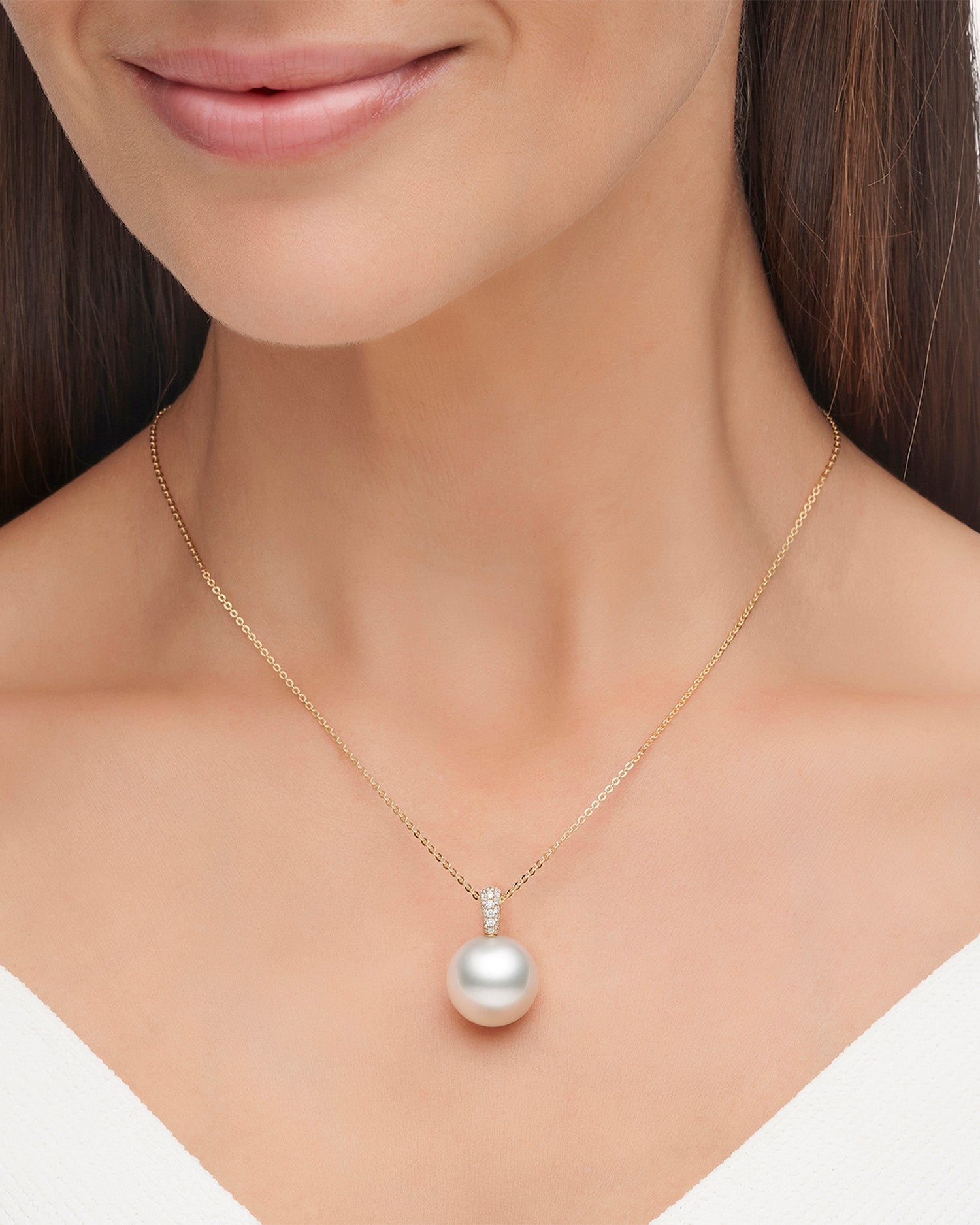 Audrey Pearl Pendant | 15mm Round Pearl, Diamonds, and Yellow Gold 3