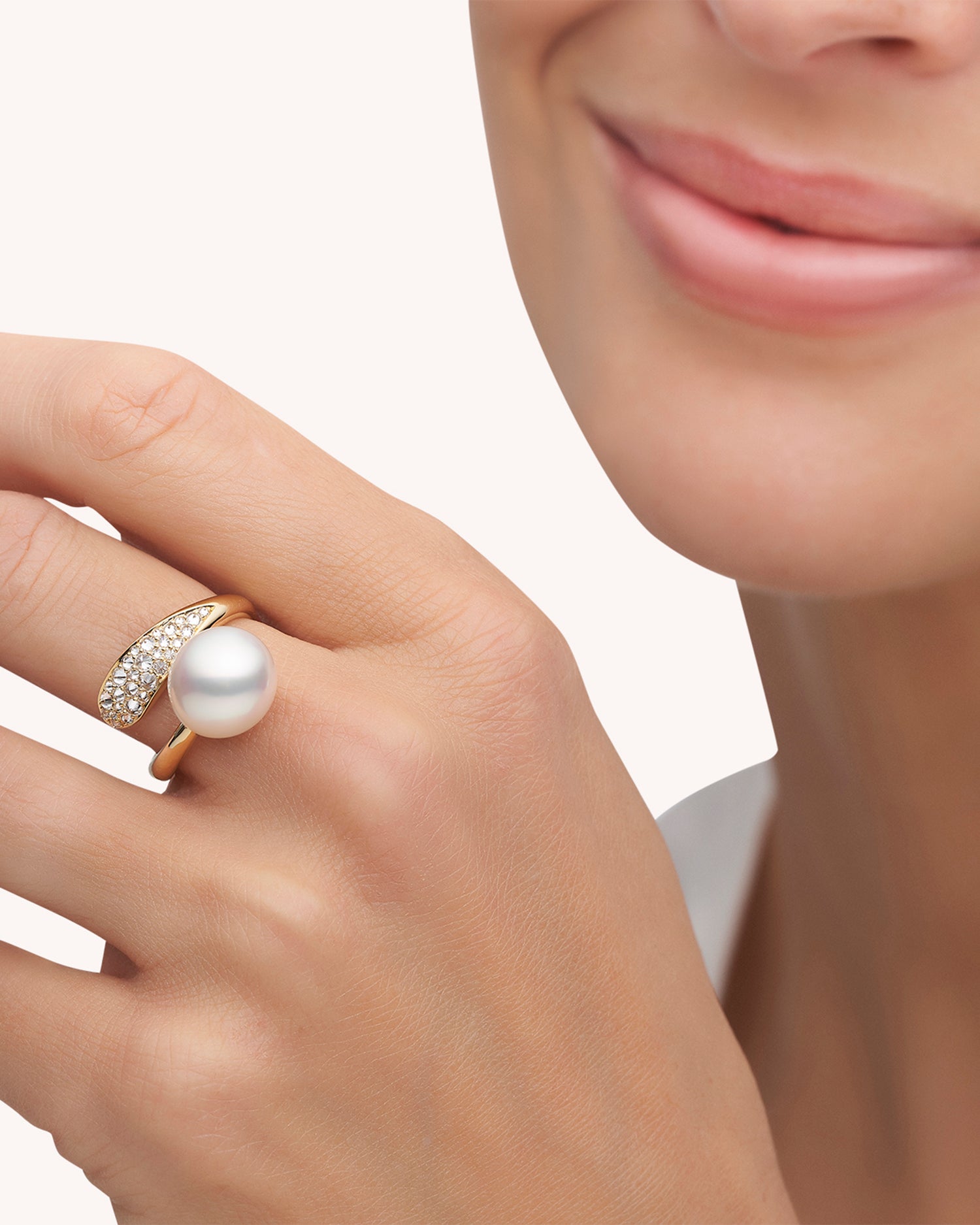 Diamond Touchstone Pearl Ring | 9mm Oval Pearl, Diamonds, and Yellow Gold 4